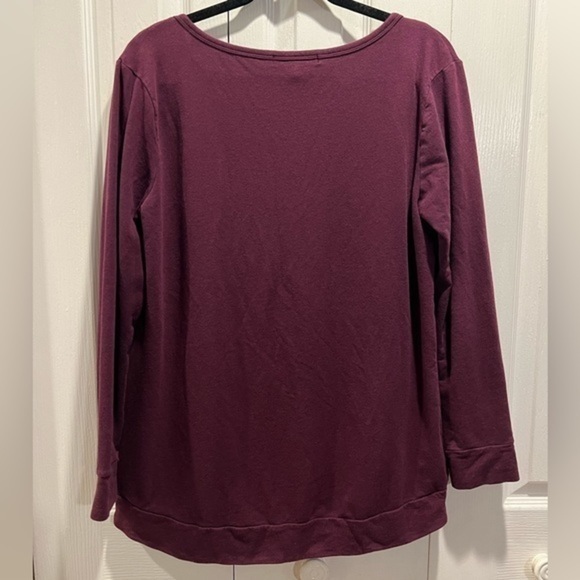 TOMMY BAHAMA Long Sleeve Top 2 for $22 ❇️ - Picture 3 of 3